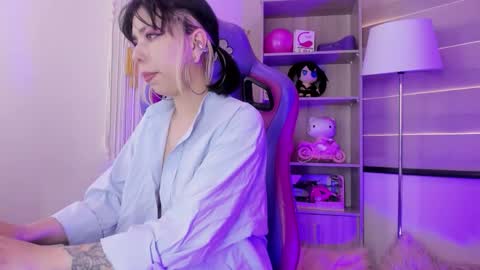 SAMY online show from November 2025 06:18:02 PM