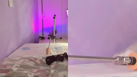 samantha_zc8 online show from May 2026 10:53:02 AM