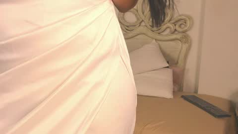 Samantha online show from May 2026 11:57:02 PM