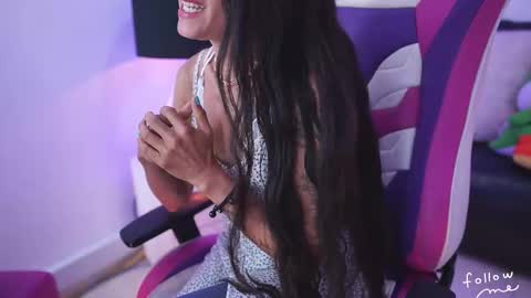 samanthahoops_1 online show from March 2025 11:37:02 AM