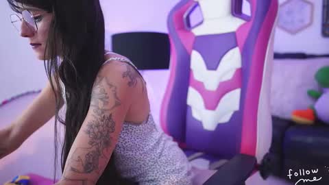 samanthahoops_1 online show from March 2025 05:43:02 PM