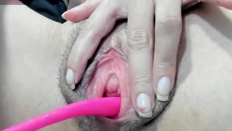 Snapshot of samanthahoteer96 chatting on January 2025 05:11:01 AM samanthahoteer96 online show from January 2025 05:11:01 AM