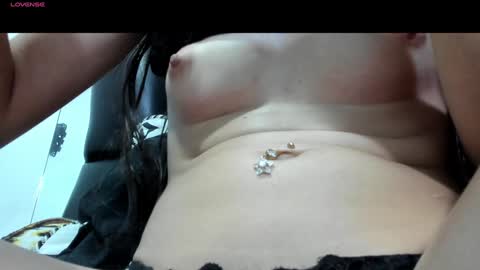 Snapshot of samanthahoteer96 chatting on January 2025 03:09:02 AM samanthahoteer96 online show from January 2025 03:09:02 AM