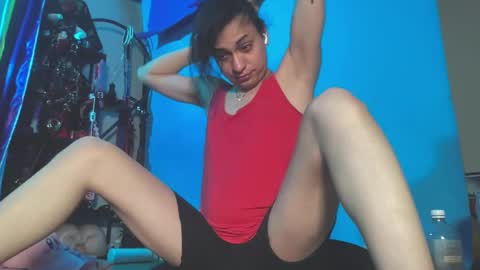 Snapshot of samanthasayten chatting on September 2025 03:28:01 AM Samantha SayTen online show from September 2025 03:28:01 AM