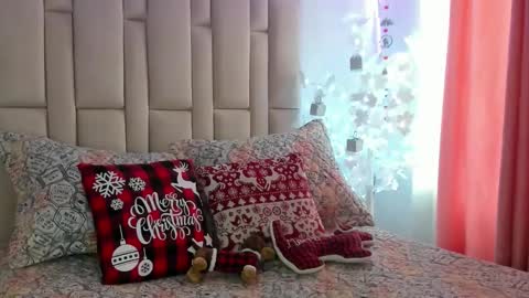 Samixmami online show from December 2025 06:36:02 PM