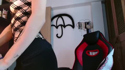 lil sam online show from February 2025 11:26:02 PM