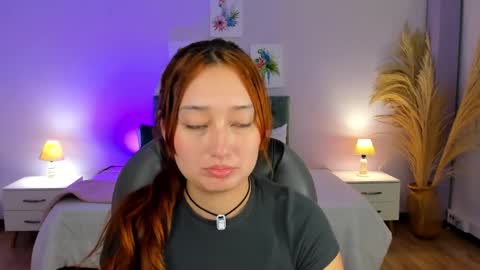 samara_hilton_2 online show from October 2025 07:14:02 PM