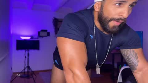 Sam Dornan online show from December 2024 10:55:02 PM