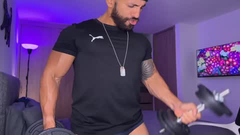 Sam Dornan online show from January 2025 03:52:02 PM