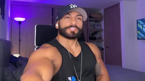 Sam Dornan online show from January 2025 04:00:02 PM