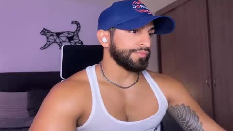 Sam Dornan online show from February 2025 10:09:02 PM