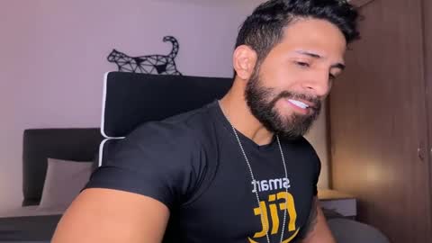 Sam Dornan online show from March 2025 09:22:01 PM