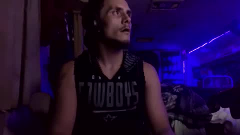 sameeed99 online show from November 2025 04:01:02 AM