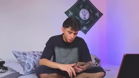 samevansx online show from November 2025 03:44:01 PM