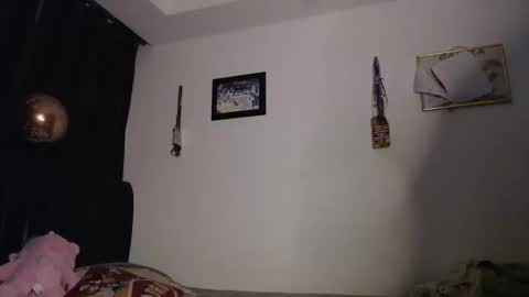 Snapshot of sami_and_gael chatting on November 2025 02:44:02 AM Tami Gael online show from November 2025 02:44:02 AM