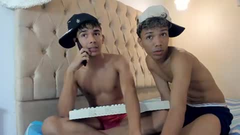samir_19x online show from July 2026 03:23:01 AM