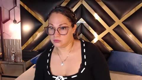 SAMIRA online show from July 2026 10:03:01 PM