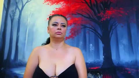 Snapshot of samiraevans chatting on October 2025 08:18:02 PM online show from October 2025 08:18:02 PM