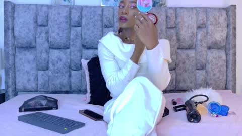 Snapshot of samirths_boy_ chatting on February 2026 07:12:01 PM samirths_boy_ online show from February 2026 07:12:01 PM