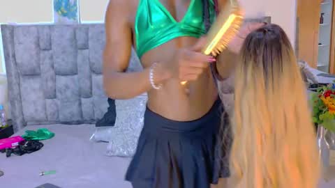 samirths_boy_ online show from March 2026 07:09:01 PM