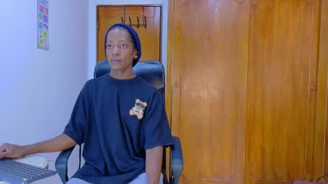 samirths_boy_ online show from March 2026 07:03:02 PM