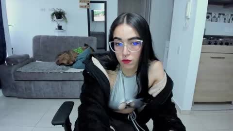 SARA online show from September 2025 10:35:01 PM