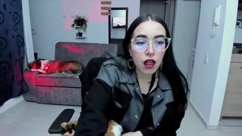 SARA online show from October 2025 01:14:02 AM