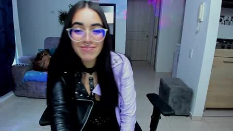 SARA online show from May 2026 11:02:01 PM