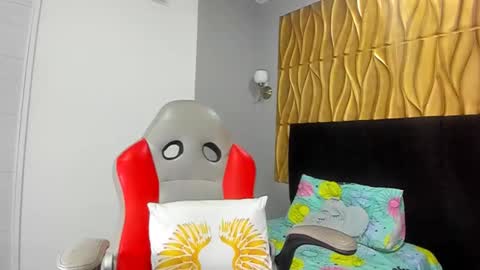 Samantha online show from November 2025 03:18:02 PM