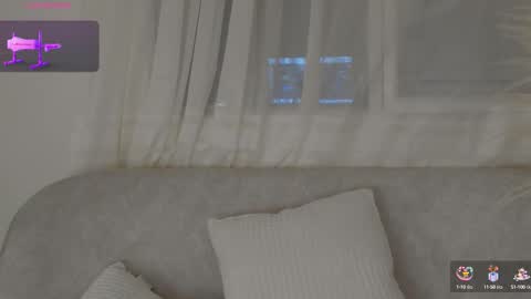 sammy_jhonson25 online show from October 2025 11:17:01 AM