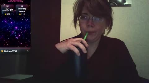 Sam online show from December 2025 06:01:02 PM