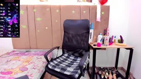 Snapshot of sammy_mature_ chatting on December 2024 07:50:02 AM Sammy online show from December 2024 07:50:02 AM