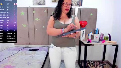 Snapshot of sammy_mature_ chatting on January 2025 02:26:02 AM Sammy online show from January 2025 02:26:02 AM