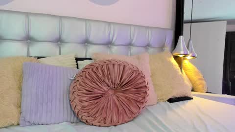 Snapshot of sammybrunette1 chatting on March 2025 10:30:02 PM Axel online show from March 2025 10:30:02 PM