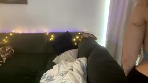 sammy may online show from November 2025 06:18:01 PM