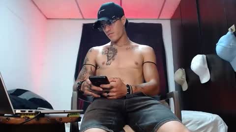 sammy model independiente online show from April 2026 12:57:01 AM