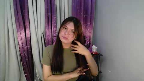 Snapshot of sampaguita_pinayxx chatting on January 2025 01:42:02 PM SOFIA online show from January 2025 01:42:02 PM