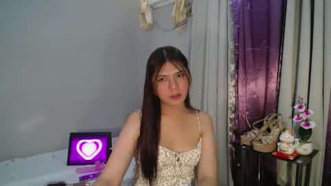 Snapshot of sampaguita_pinayxx chatting on January 2025 09:39:01 AM SOFIA online show from January 2025 09:39:01 AM