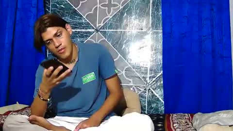 Samuel Sincee online show from October 2025 04:53:01 AM