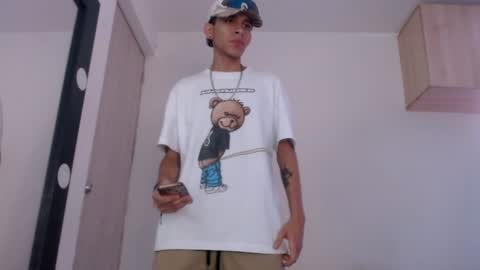   online show from December 2024 09:00:01 PM