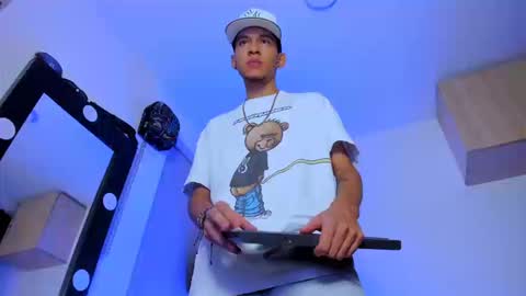   online show from September 2025 05:07:01 AM