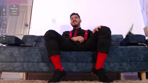  Samuel Coopper  online show from October 2025 03:35:02 PM