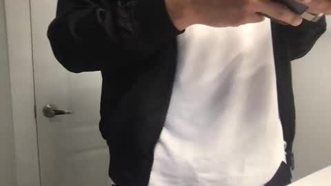 Sam W dick strip tease online show from September 2025 12:43:01 AM