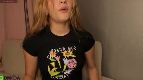 Snapshot of samy_bae chatting on February 2025 12:57:02 AM Samantha online show from February 2025 12:57:02 AM