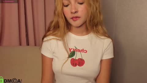 Snapshot of samy_bae chatting on February 2025 10:20:02 PM Samantha online show from February 2025 10:20:02 PM