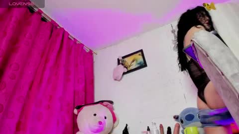 samy_ice online show from May 2026 11:00:01 PM