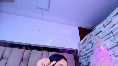 SAMY GREY... online show from May 2026 03:35:01 AM