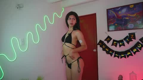 samymelo online show from May 2026 01:40:01 PM