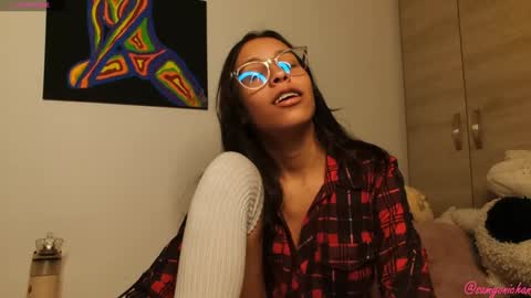 Snapshot of samyonichan chatting on December 2024 05:37:01 AM Special show on 17 december and 23 UwU online show from December 2024 05:37:01 AM