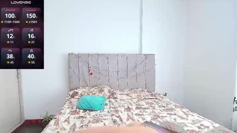 samyq8 online show from April 2026 09:01:02 PM